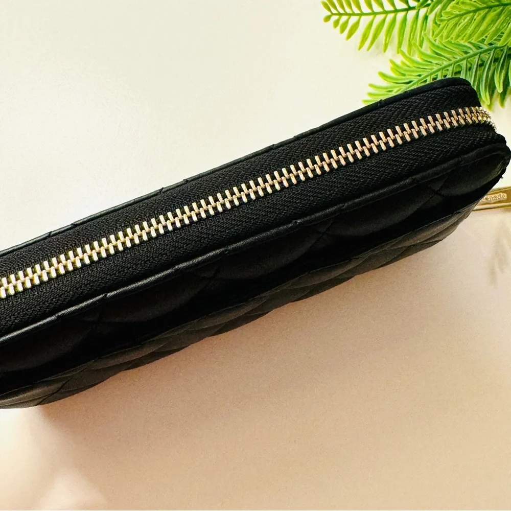 Kate Spade Quilted Black Leather Zip Around Wallet NWT - Picture 10 of 16